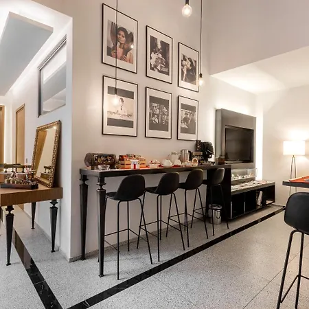 Annunziata Guesthouse, Centro Storico Bed & Breakfast 4*