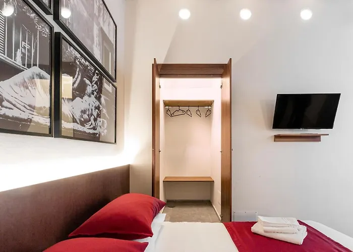 Annunziata Guesthouse, Centro Storico Oda ve Kahvaltı Napoli