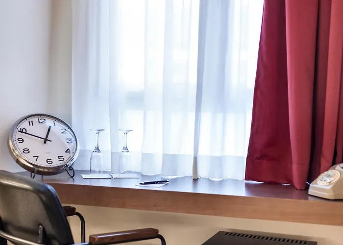 Annunziata Guesthouse, Centro Storico Oda ve Kahvaltı Napoli