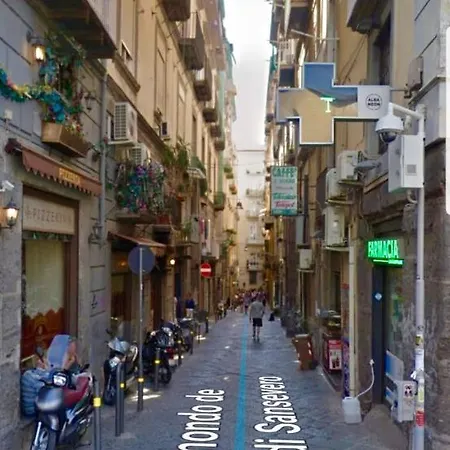 Annunziata Guesthouse, Centro Storico 住宿加早餐酒店 4*